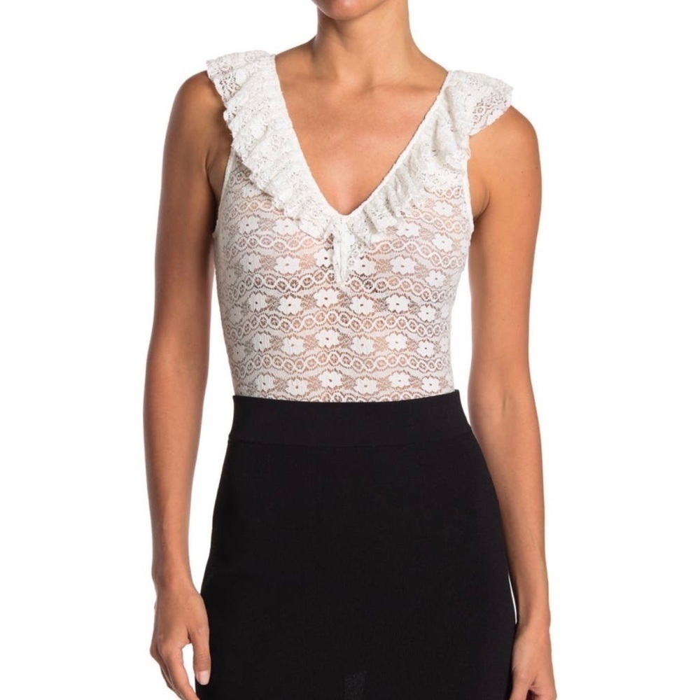 ๐
บmaje lace white sexy ruffle V-Neck bodysuit one piece size 3 or medium